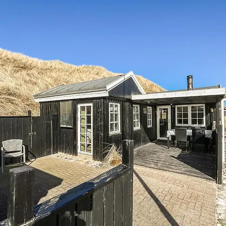Three-bedroom In Casa de Férias *